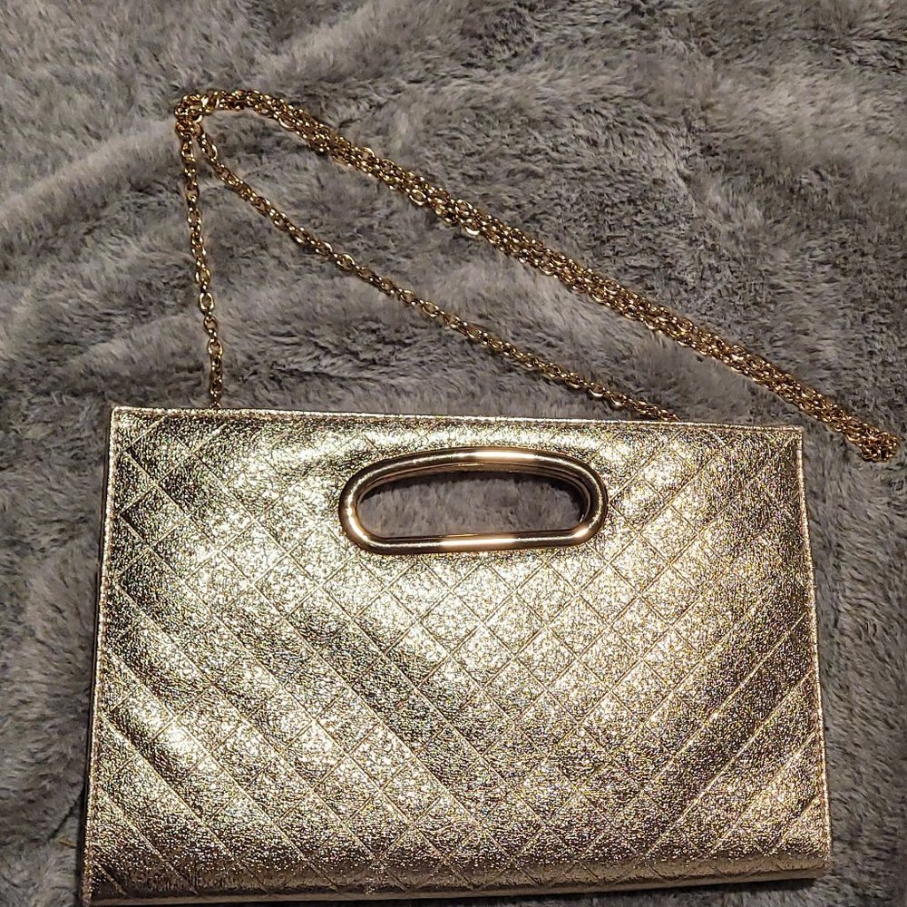 Purse - Picture 1 of 3